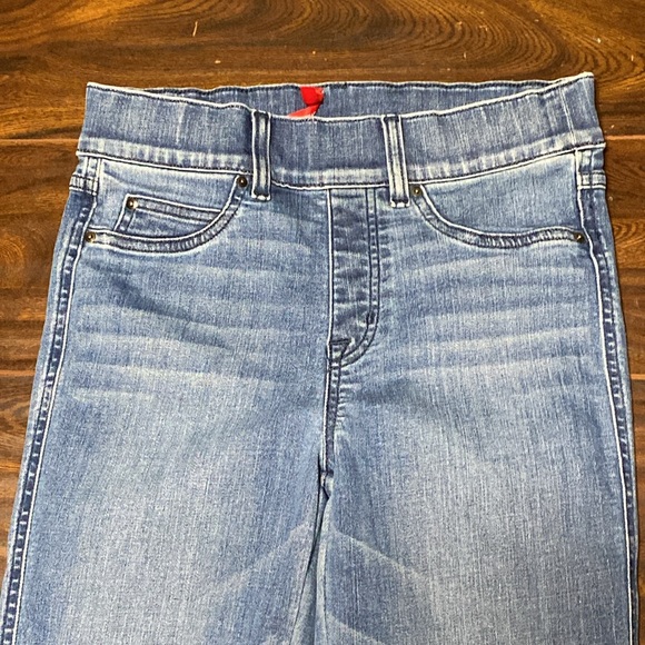 SPANXshape™ EveryWear Kick Flare Jeans in Vintage Indigo - Picture 4 of 14